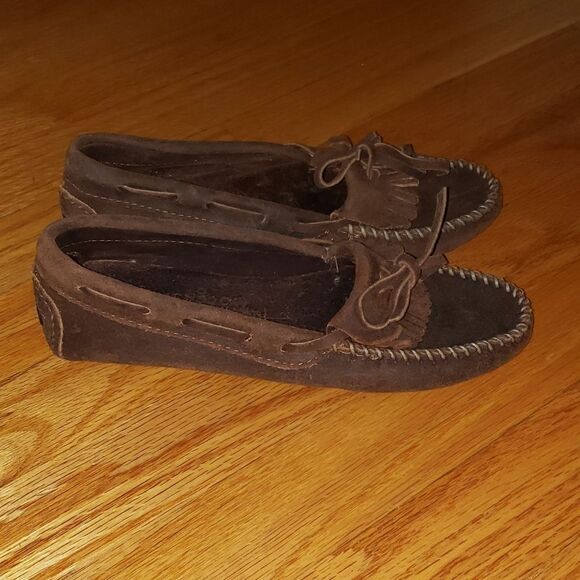 MINNETONKA Brown Leather Moccasins - Picture 1 of 6